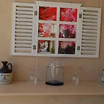 Luxury Traditional The Small Bookstore 게스트하우스 4*