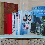 게스트하우스 Luxury Traditional The Small Bookstore 4*