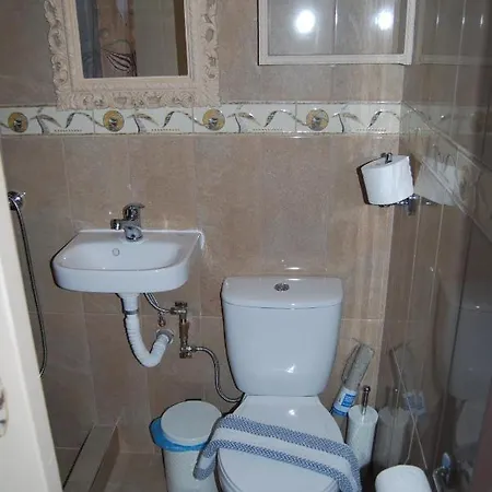 Luxury Traditional The Small Bookstore 招待所 Kastro-Kyllini