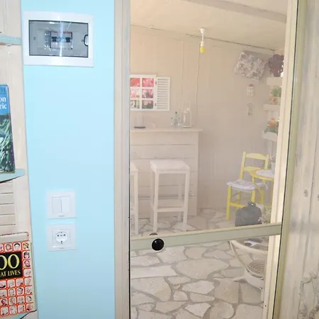 Luxury Traditional The Small Bookstore Konukevi