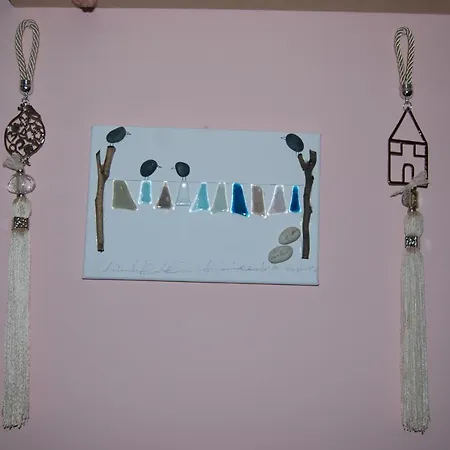 Luxury Traditional The Small Bookstore 3*