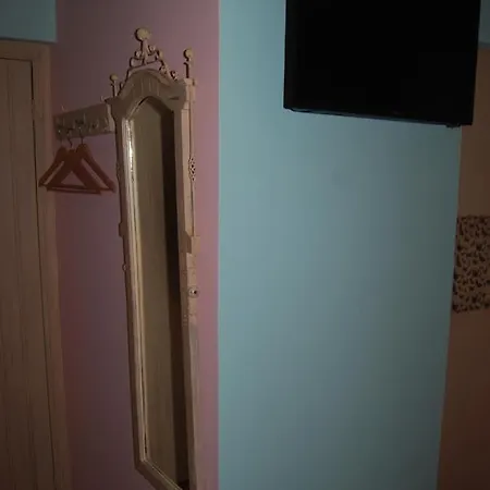 Luxury Traditional The Small Bookstore Konukevi Kastro-Kyllini