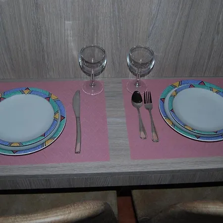 Luxury Traditional The Small Bookstore 3* Kastro-Kyllini