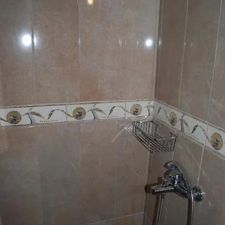 Luxury Traditional The Small Bookstore 招待所 Kastro-Kyllini