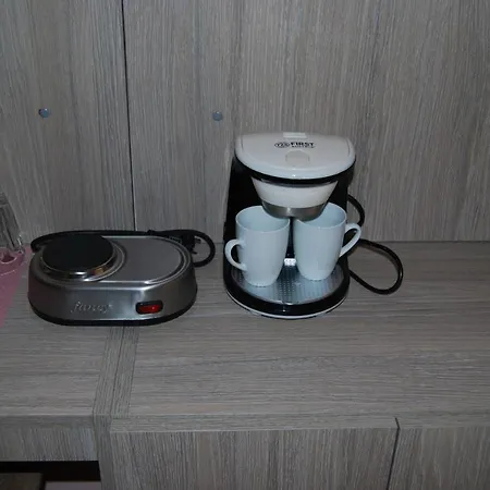 Luxury Traditional The Small Bookstore 3* Kastro-Kyllini