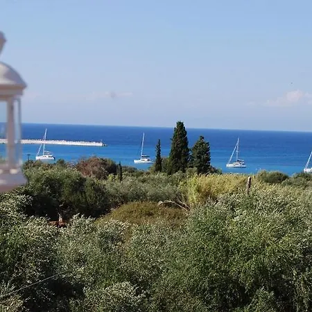 Luxury Traditional The Small Bookstore