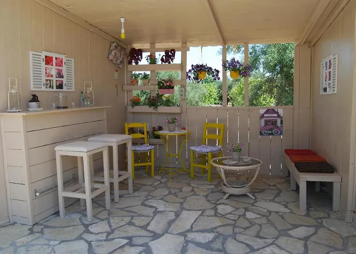 Luxury Traditional The Small Bookstore