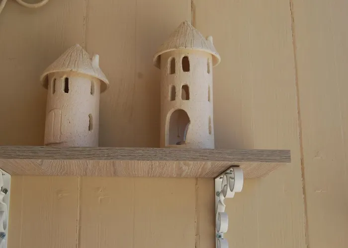 Luxury Traditional The Small Bookstore Kastro-Kyllini