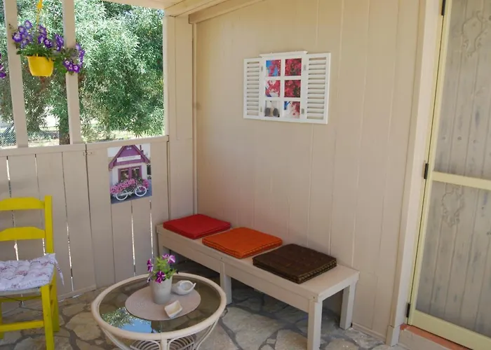 Luxury Traditional The Small Bookstore Casa de hóspedes Kastro-Kyllini