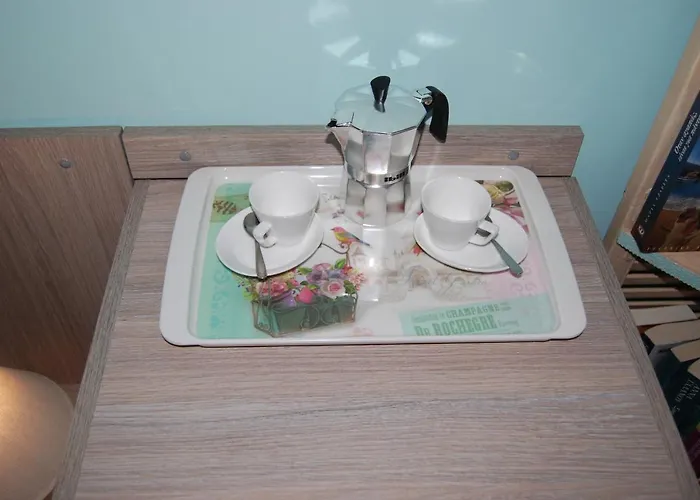 Luxury Traditional The Small Bookstore 3* Kastro-Kyllini